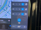 【シートベンチレーション】夏場は涼しい風でお尻や背中の熱・ムレを防ぎ、冬にはエアコンよりも早く温まってポカポカに!レザーシートにうれしい装備で、どんな季節も快適にお過ごしいただけます。