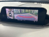 【360&deg;ビューモニター】専用のカメラにより、上から見下ろしたような視点で360度クルマの周囲を確認することができます☆死角部分も確認しやすく、狭い場所での切り返しや駐車もスムーズに行えます。