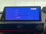 純正ディスプレイオーディオを装着しています。Bluetooth(ブルートゥース)・USB接続/フルセグ視聴など使用できます。
