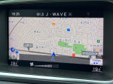 【純正HDDナビゲーション】地上デジタルTV放送、CD/DVD再生はもちろん、Bluetoothオーディオなど多彩なメディアに対応!ご納車時には最新の地図データへ無料更新。