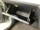 ご契約の流れは、当店のスタッフがわかりやすく説明いたしますのでお気軽にお声かけください!