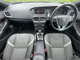 V40 D4 ダイナミック エディション ディーゼル 