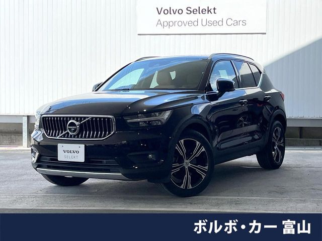 XC40 B4 AWD インスクリプション 4WD 