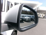 車線変更の注意表示も装備しておりますので安心してドライビングを楽しむことができます!