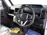 弊社でお車をご購入頂いたお客様は、一部車種を除いて【オイル交換永久無料】となっております。※詳細はスタッフまでお問合せ下さい。
