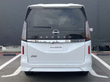 購入後のメンテナンスや急なトラブルには全国の日産ディーラーでご利用して頂けます!