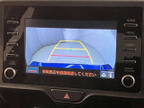 ディスプレイオーディオやカーナビは、現代のドライブにおいて欠かせない装備のひとつです。初めての場所でも迷いにくく、快適なルート案内で運転をサポートします。移動中のエンターテインメント性も高まります。