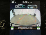 【バックモニター】駐車時に後方がリアルタイム映像で確認できます。駐車時や、夜間のバック時に大活躍♪