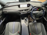 UX 250h Fスポーツ スタイル ブルー 特別仕様車