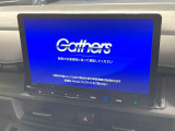 【メーカー純正ナビ】インテリアに溶け込むスタイリッシュな「専用設計」メーカーナビを装備♪視認性や操作性など基本性能にも優れ、より上質なカーライフをお楽しみいただけます。