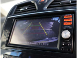 お車選びをお楽しみ頂けるよう、在庫車の展示スペースを十分に確保しております。