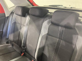 シートは適度な硬さによって長時間の運転でも疲れにくいと定評があります。国産車とは全く違った座り心地ですが、長年培われた欧州の椅子文化をご体感ください。
