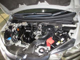 フィット 1.3 13G Fパッケージ 4WD 