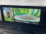 【アラウンドビューモニター】専用のカメラにより、上から見下ろしたような視点で360度クルマの周囲を確認することができます☆死角部分も確認しやすく、狭い場所での切り返しや駐車もスムーズに行えます。