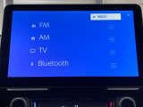 ブルートゥースに接続することにより、スマホに入ったお気に入りの音楽を車内で楽しむことができます♪あると本当に便利な機能になっています!