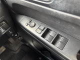店舗にて現車の確認もいただけますので、お電話で在庫のご確認の上是非ご来店くださいませ。
