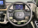 【ステアリングスイッチ】運転中、前方から目線をそらすことなく、オーディオ等の操作が可能な便利機能!安心&快適なドライブを演出してくれます♪