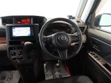 運転に集中しやすいコックピット。