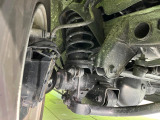 お車を安心してお乗りいただく為には、足回りの定期点検が欠かせません。サービスサポート(有償保証)では無料点検もご提供しており、安心のカーライフをお過ごしいただけるサポート体制が整っています。