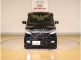 「自動車保険」と「あんしん特典」がひとつになったHondaのお店ならではの保険プランです。お客様のカーライフにより一層の安心をプラスします。