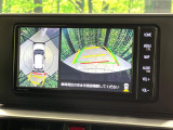【パノラミックビューモニター】専用のカメラにより、上から見下ろしたような視点で360度クルマの周囲を確認することができます☆死角部分も確認しやすく、狭い場所での切り返しや駐車もスムーズに行えます。