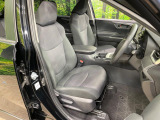 ドライバーによって運転しやすいポジションは異なり、あの車はどうなのか不安なこともありますよね。気になるお車は店頭で乗り込んでご確認いただけます♪