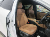 低燃費で環境にもやさしいハイブリッド車です。トヨタ専用診断機器でハイブリッドシステムを綿密に点検してあります!