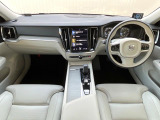 V60クロスカントリー B5 AWD プロ 4WD 