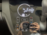 【オートエアコン】車内温度を感知して自動で温度調整をしてくれるのでいつでも快適な車内空間を創り上げます!