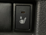 【シートヒーター】寒い日に重宝するシートヒーター!エアコンより早く温まってくれるので寒がりの人も安心ですね♪エアコンの温風は乾燥するから苦手、という方にもをおすすめです。
