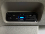 有料道路のレーン通過に便利なETC車載器を装着しています。ご利用にはセットアップが必要となります。