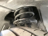 お車を安心してお乗りいただく為には、足回りの定期点検が欠かせません。サービスサポート(有償保証)では無料点検もご提供しており、安心のカーライフをお過ごしいただけるサポート体制が整っています。