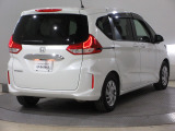 ボディクリーニング後、愛車をピカピカの状態へ保護するコーティング「ブライトパック」がおススメです!水垢がつきにくく、手入れがしやすくなりますよ!いつも愛車をきれいにしておきたい方におススメです。