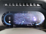 メーターは全面が液晶ディスプレイとなっております またメーター中央のスペースはナビ画面を映すなど、多機能な表示をすることができます