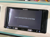 【ナビゲーション】使いやすいナビで目的地までしっかり案内してくれます。各種オーディオ再生機能も充実しており、お車の運転がさらに楽しくなります!!