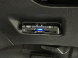 いまや快適なカーライフに欠かせないETCが付いています。