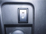 運転席シートヒータースイッチ