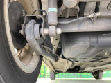 お車を安心してお乗りいただく為には、足回りの定期点検が欠かせません。サービスサポート(有償保証)では無料点検もご提供しており、安心のカーライフをお過ごしいただけるサポート体制が整っています。