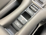 電子パーキングブレーキを採用あ!