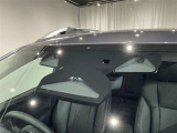 【衝突被害軽減ブレーキ】前方の車両や横断する歩行者などを検知した時、衝突回避や被害軽減をサポートします。
