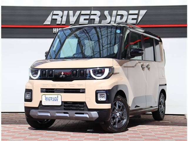 デリカミニ T プレミアム デリマル パッケージ 4WD 届出済未使用車12.3型グーグル搭...