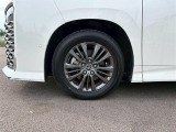 5年10万キロ新車メーカー保証付き☆全国のディーラーでご対応いただけますので遠方の方もご安心ください。