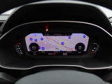 必要に応じてメーター内に地図や車両のインフォメーションなどを切り替え表示できるバーチャルコクピット