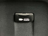 当店ではトヨタauショップ併設しております。お車と一緒にau携帯の機種変更も可能です♪また、自動車保険も取り扱っております。車の支払いと自動車保険の支払いをまとめてお支払い可能なプランもあります♪