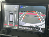 アラウンドビューモニター装備!空から見ているような映像によって不慣れな場所での車庫入れや縦列駐車等はもちろん狭い道でのすれ違いも安心していただけます♪