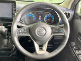 【純正革巻きステアリング】上質な革を使用することで、手にしっかり馴染みとても運転しやすいハンドルです♪