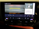 【アドバンストパーク】ハンドル操作、アクセル、ブレーキ、シフトチェンジの全操作を車両が支援するとともに、車両周辺の死角や目標駐車位置などを常に表示し、安全・安心でスムーズな駐車を実現してくれます。