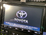 【純正9型ナビ】人気の純正ナビを装備。オーディオ機能も充実しており、Bluetooth接続すればお持ちのスマホやMP3プレイヤーの音楽を再生可能!毎日の運転がさらに楽しくなります!!