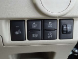 【衝突回避支援ブレーキ機能】前方の自動車を検知し、追突の危険性が高まったら、音やメーター表示などで警告し、ドライバーにブレーキ操作を促します!