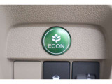 ECONスイッチの効果とあなたの運転で、クルマと力をあわせ「燃費向上=ガソリン代の節約=CO2 削減」のチャレンジをお楽しみください。